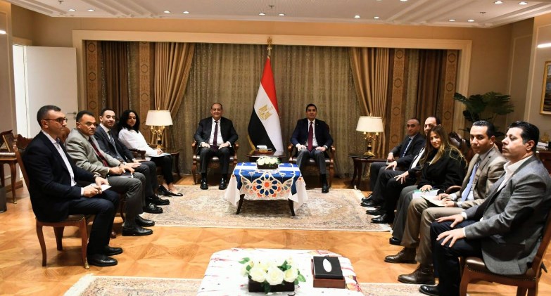 وزير الشباب والرياضة يستقبل مساعد وزير الخارجية للعلاقات الثقافية لبحث سبل التعاون وتعزيز العلاقات الدولية الشبابية والرياضية