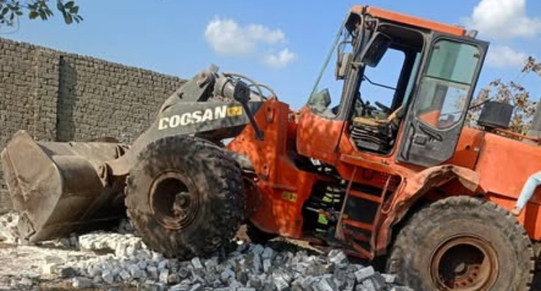 مخالفات البناء والتعديات على الأراضي الزراعية