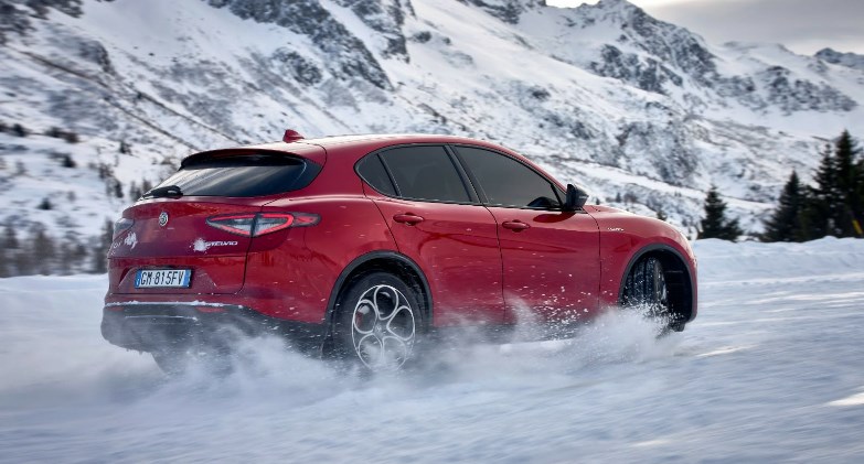 نظام الدفع الرباعي… روح رياضية واحدة: 75 عاماً من الدفع الرباعي لدى Alfa Romeo