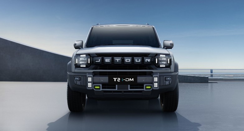 قصراوي جروب تطرح سيارةi-DM JETOUR T2 بنسخة PHEVفي السوق المصري بسعر 2,060,000 جنيه