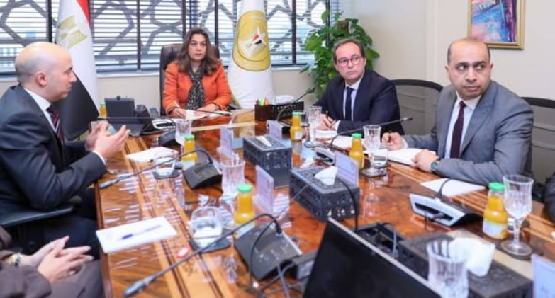  الدكتورة منال عوض وزيرة التنمية المحلية والبيئة