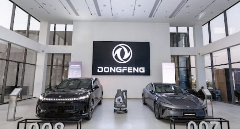 «إس إن أوتوموتيف» تفتتح صالة عرضها الجديدة في كايرو فستيفال سيتي وتطلق طرازين من دونج فينج بتقنية REEVالمتطورة