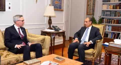 وزير الخارجية يستقبل الرئيس التنفيذي لشركة "سكاتك" النرويجية