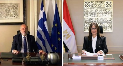 وزيرة الثقافة تشارك في احتفال سفارة اليونان بالقاهرة بالعيد الوطني لليونان