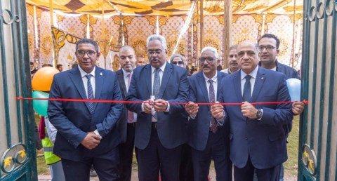 صندوق تحيا مصر يفتتح معرض دكان الفرحة بسوهاج لتوزيع 50 ألف قطعة ملابس 