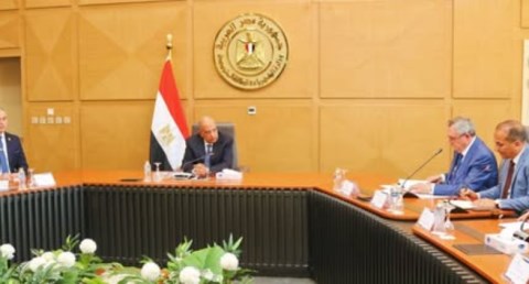  رئيس لجنة الطاقة بمجلس الدوما الروسي والوفد المرافق