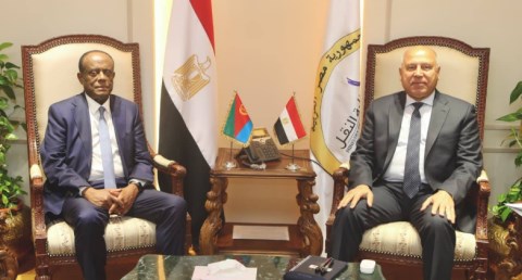 وزير النقل يستقبل المستشار الاقتصادي للرئيس الإريتري لبحث التعاون المشترك بين البلدين