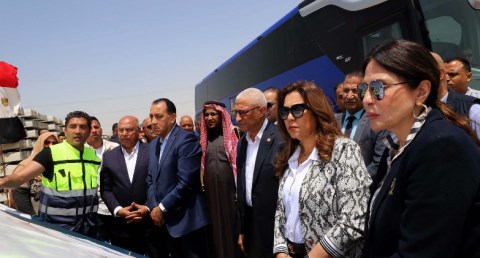 رئيس الوزراء يتابع مشروع إنشاء خط سكة حديد بئر العبد ـ العريش ـ رأس النقب بطول 353 كم