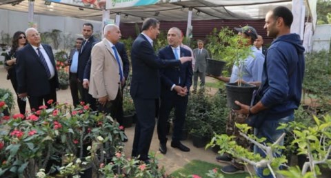 معرض "زهور الربيع"