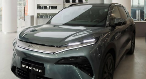  BYD تعزز حضورها في مصر بإطلاق ATTO 8 SUV العائلية