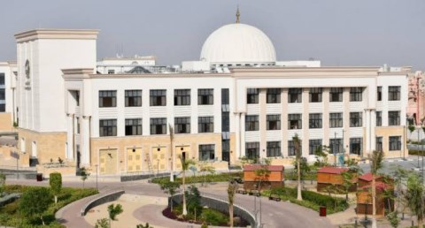 جامعة الإسماعيلية الجديدة الأهلية