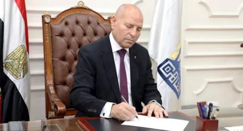 حظر اصدار التراخيص للمقاهى والمطاعم الجديدة فى احياء مصر الجديدة والزمالك وجاردن سيتى والمعادى