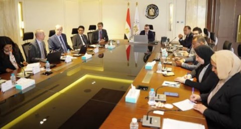  أحمد رستم، وزير التخطيط والتنمية الاقتصادية