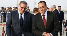 رئيس الوزراء يستقبل نظيره المغربي في مطار القاهرة الدولي