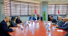  وزير التعليم يبحث مع هيئة الرقابة المالية آليات إدراج الثقافة المالية
