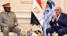 رئيس الهيئة العربية للتصنيع مع رئيس هيئة الأركان العامة للقوات المسلحة الكونغولية