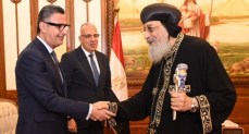 وزير التموين يهنئ قداسة البابا تواضروس الثاني بعيد القيامة المجيد