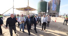 وزير النقل يتفقد مواقع العمل بمشروع تطوير وتوسعة ميناء العريش البحري