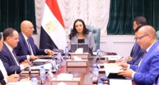 وزيرة التضامن تبحث مع الرئيس التنفيذي لجهاز تنمية المشروعات آليات تفعيل الاستراتيجية الوطنية للحرف اليدوية