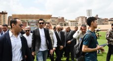 وزير الشباب ومحافظ الدقهلية يتفقدان استاد المنصورة ويتابعان تطوير نزل شباب المنصورة