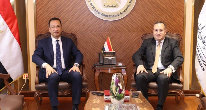 وزيرا التعليم العالي والاتصالات يطلقان مرحلة جديدة من التعاون في مجالات التحول الرقمي