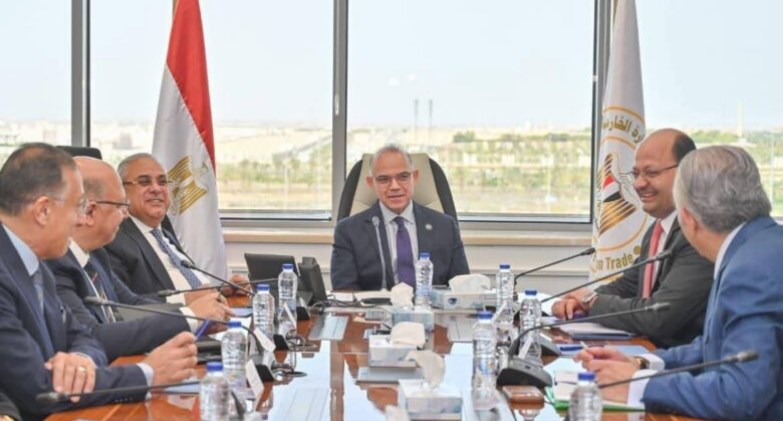  الدكتور محمد فريد صالح، وزير الاستثمار والتجارة الخارجية