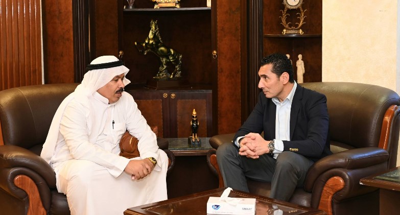 وزير الشباب يلتقي رئيس الاتحاد المصري للهجن لبحث دعم وتطوير اللعبة