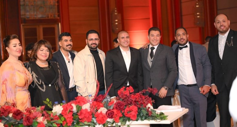 وصلة تحطيب للجخ مع صديقه الدهشوري