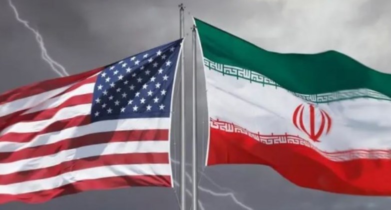 الخارجية الإيرانية: أمريكا وإسرائيل تعرضان أمن مضيق هرمز للخطر  