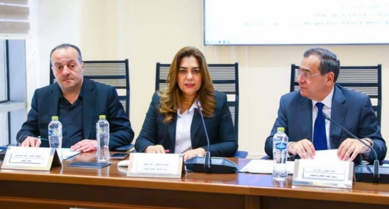 الدكتورة منال عوض وزيرة التنمية المحلية والبيئة