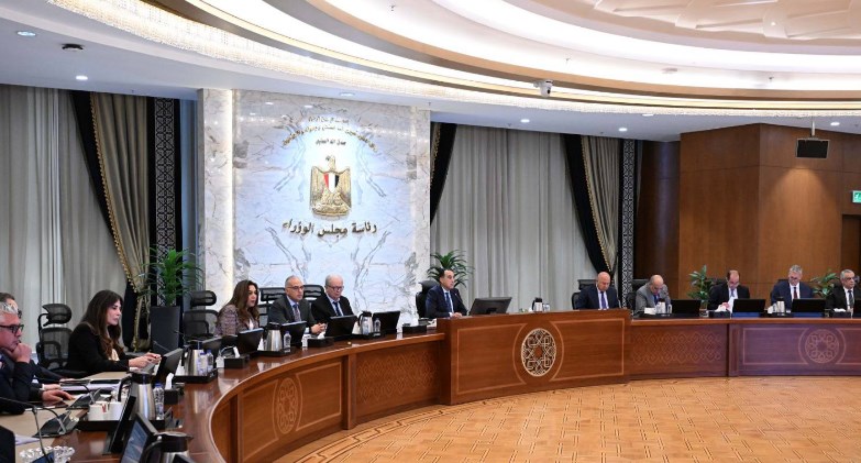 رئيس الوزراء يترأس اجتماع المجلس الأعلى للطاقة 