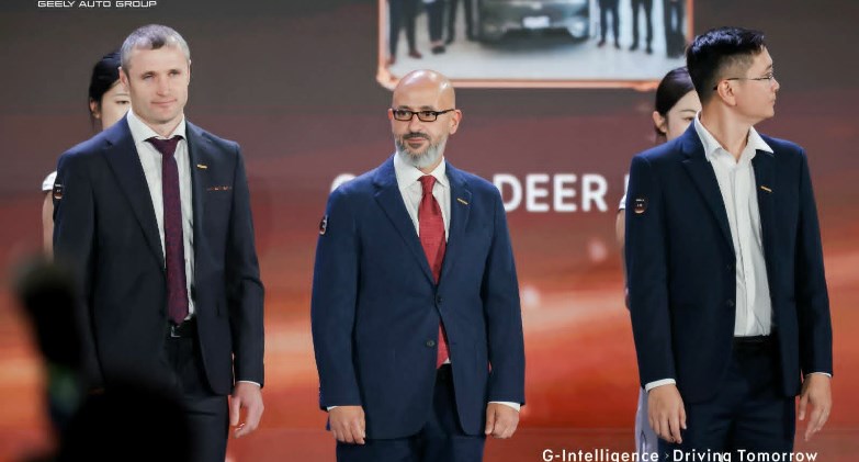 أوتوموبيلتي تحصد جائزة أفضل صالة عرض لسيارات جيلي عالمياً في إنجاز دولي استثنائي