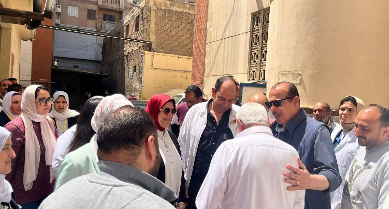 نائب وزير الصحة يُجري جولة تفقدية بالإسكندرية لتقييم الأداء الطبي وإثابة المتميزين