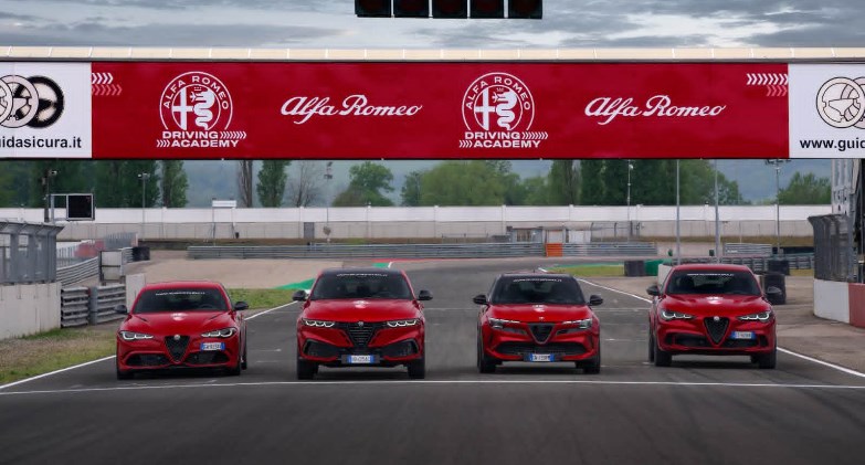 أكاديمية ألفا روميو للقيادة: فصل جديد على الحلبة