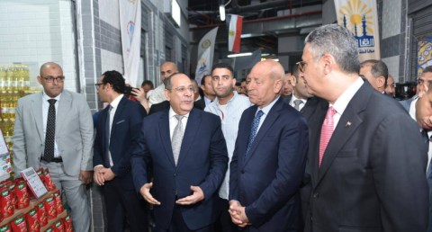 وزير التموين ومحافظ القاهرة يفتتحان معرض أهلاً بالعيد بالسوق الحضاري بحدائق القبة