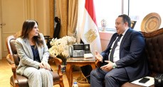  وزيرة الإسكان تبحث مع نقيب المهندسين تعزيز التعاون المشترك 