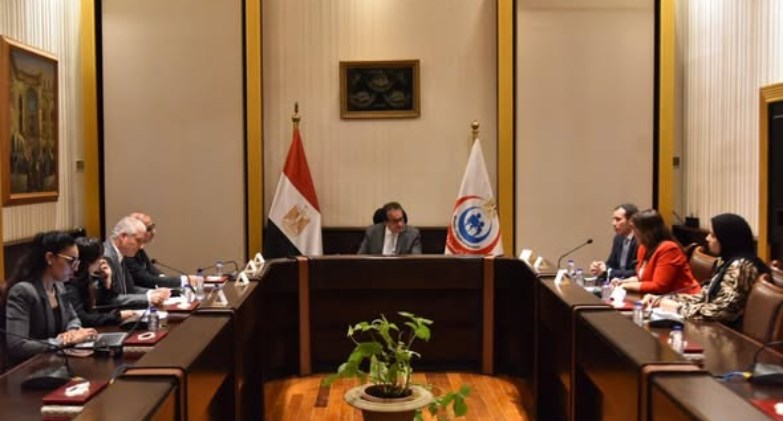 وزير الصحة والسكان