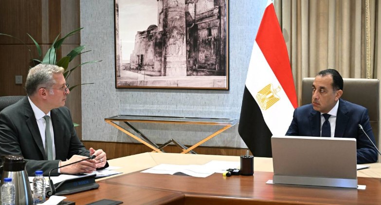 رئيس الوزراء يتابع تأمين احتياجات السوق المحلية من الغاز الطبيعي والمنتجات البترولية