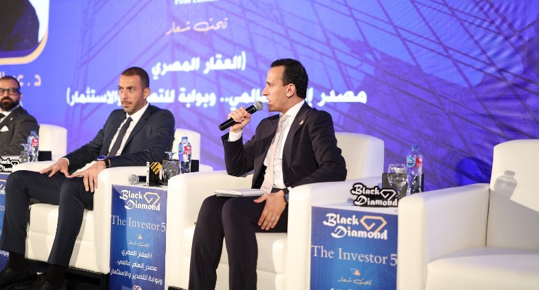  الدكتور عبدالخالق إبراهيم