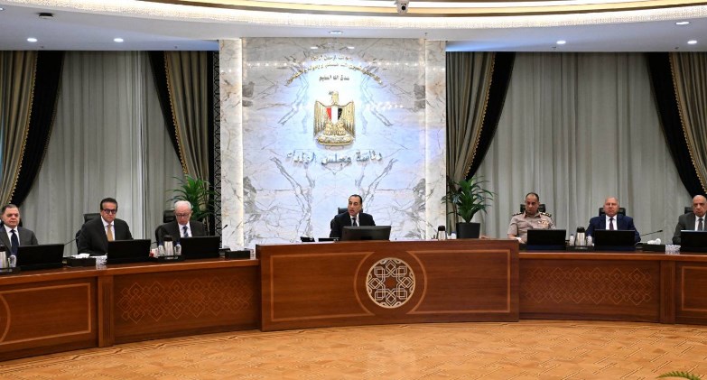 مدبولي: توجيهات من الرئيس بضرورة تغطية احتياجات الدولة من السلع الاستراتيجية