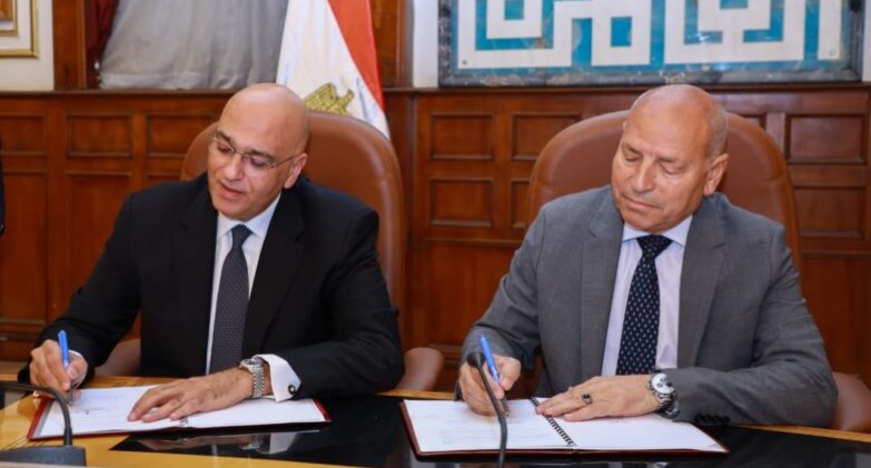 جهاز تنمية المشروعات يتعاون مع المحافظة لتطوير منطقة عزبة خير الله