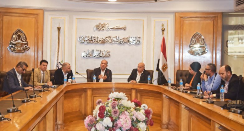 في مذكرة عاجلة لـ"العشري".. شُعبة النقل الدولي ترفع شعار التطوير والتنمية بمقترحات عصرية 
