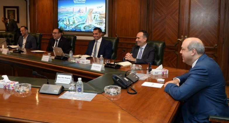 الحفني: التوسع في الحلول الرقمية وتطبيقات الذكاء الاصطناعي يعزز كفاءة التشغيل