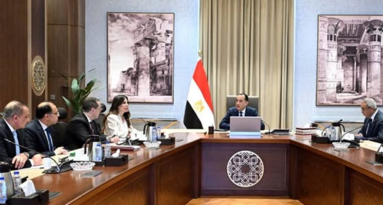 رئيس مجلس الوزراء