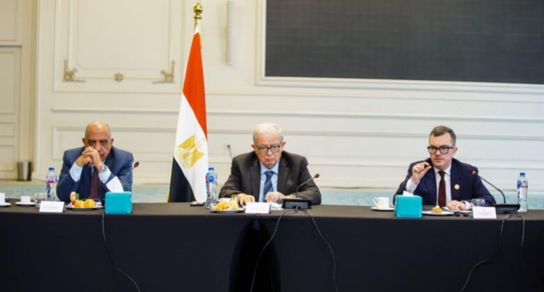 مصر تبحث مع البنك الدولي آلية تمويل وضمان البنية التحتية 