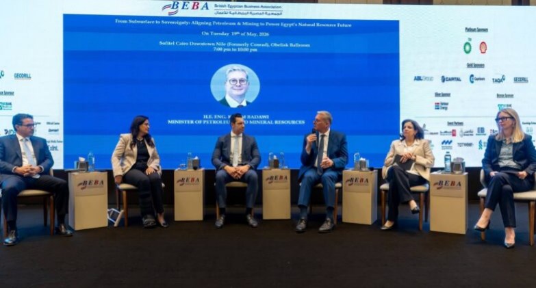 بدوي : نعمل بالتنسيق مع وزارة الكهرباء على تحديث استراتيجية الطاقة 