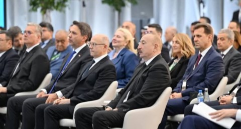 وزير البترول يشارك في افتتاح أسبوع باكو للطاقة بأذربيجان ممثلاً لمصر