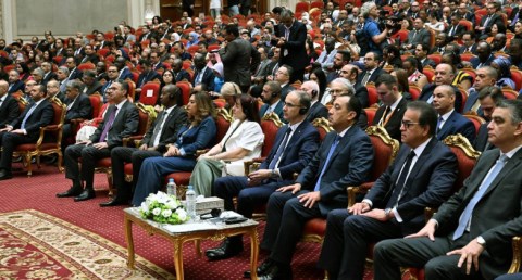 رئيس الوزراء يفتتح فعاليات النسخة الخامسة من المعرض والمؤتمر الطبي الأفريقي 