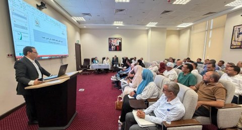 «تنظيم الإعلانات» يضع قواعد جديدة للشاشات واللافتات على الطرق