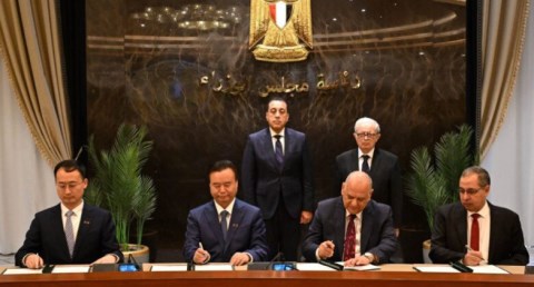 توقيع وثيقة الشراكة الاستراتيجية بين شركة النصر لصناعة السيارات ومجموعة فاو كار الصينية